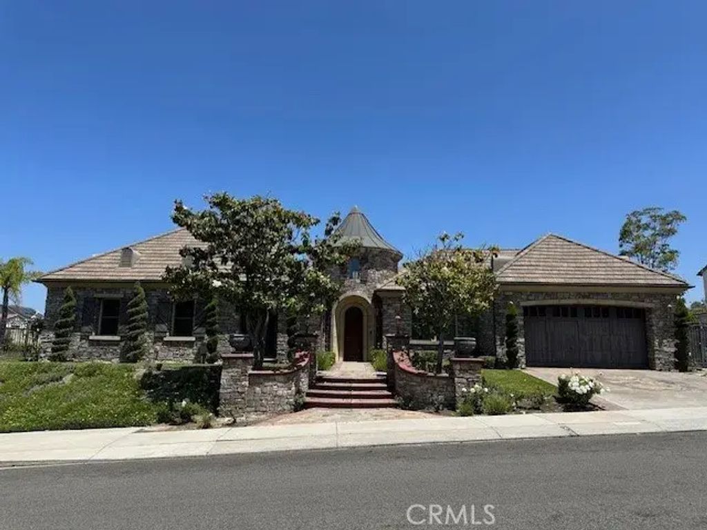 25351 Mustang Drive, Laguna Hills