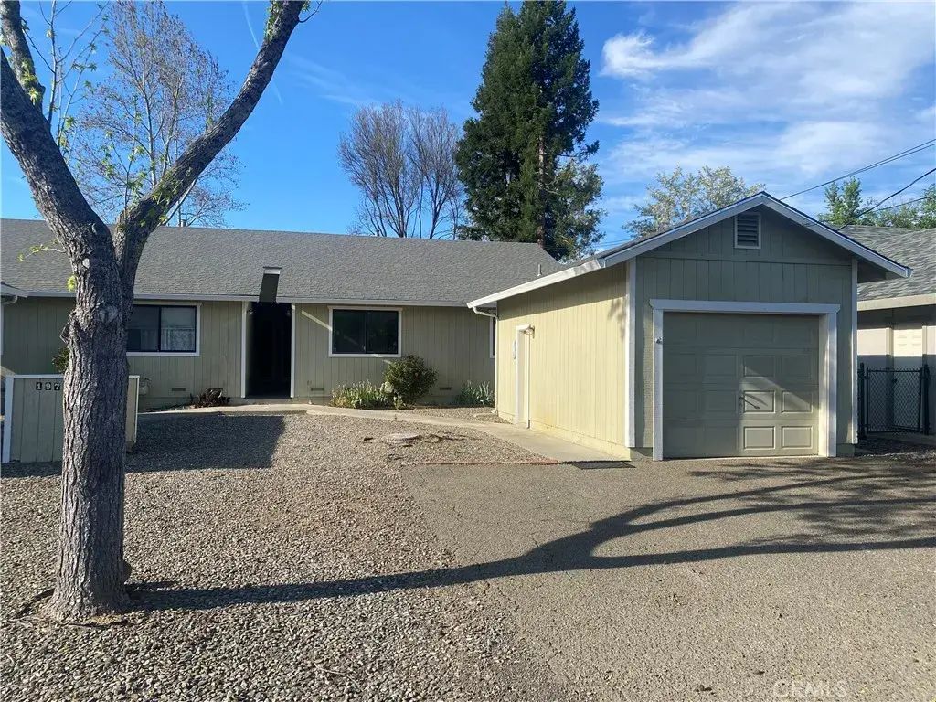 19742 Oak Flat Road, Hidden Valley Lake