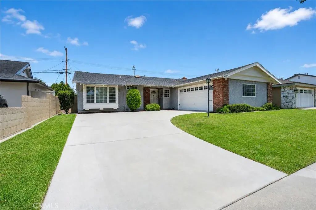 5071 Tripoli, Los Alamitos