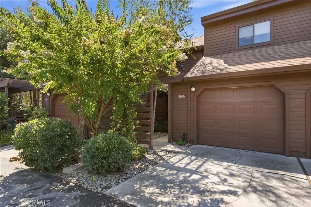 2908 Pennyroyal, Chico