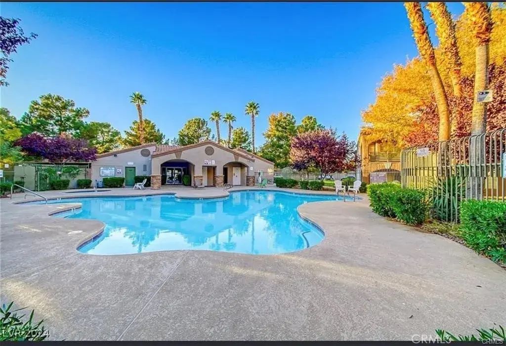 19431 Rue De Valore 42h, Lake Forest