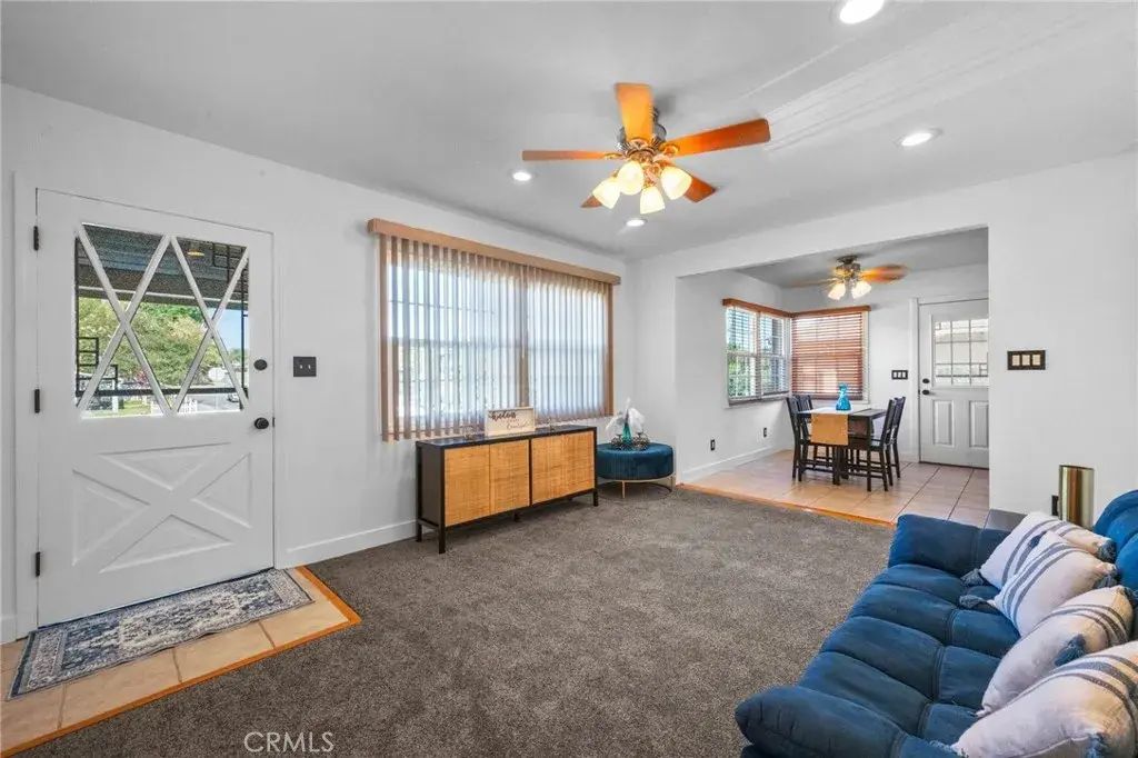 12237 Burgess, Whittier