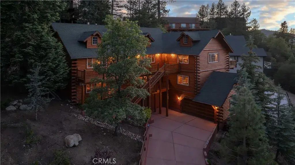 842 Paine, Big Bear Lake