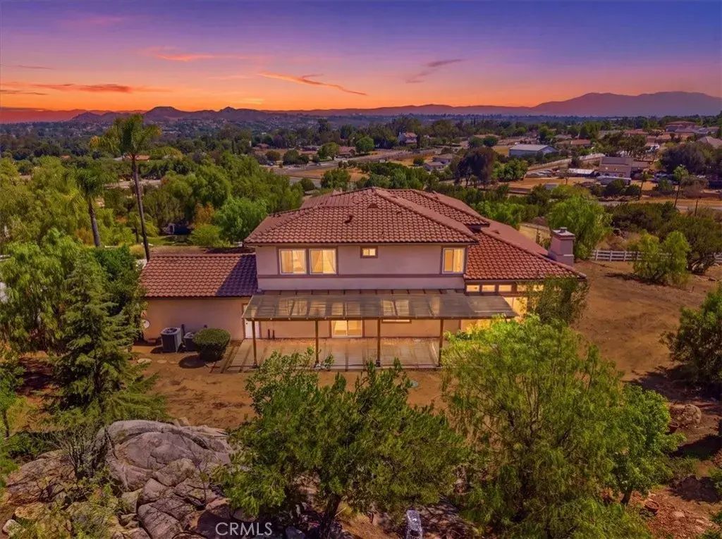 18902 Wildflower, Riverside
