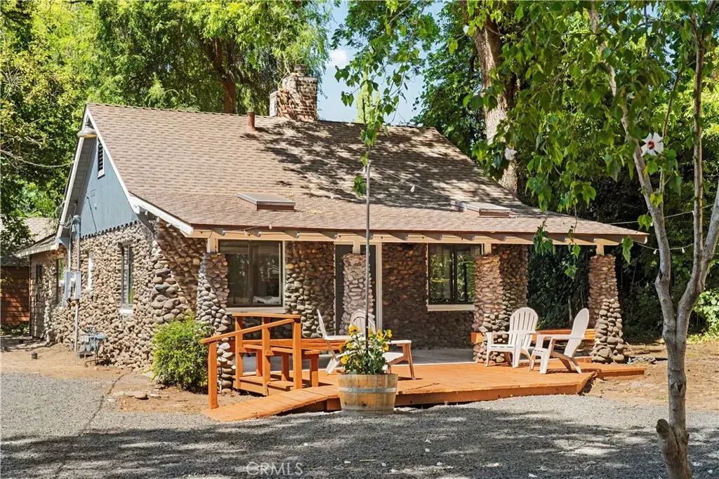 1920 W Sacramento, Chico