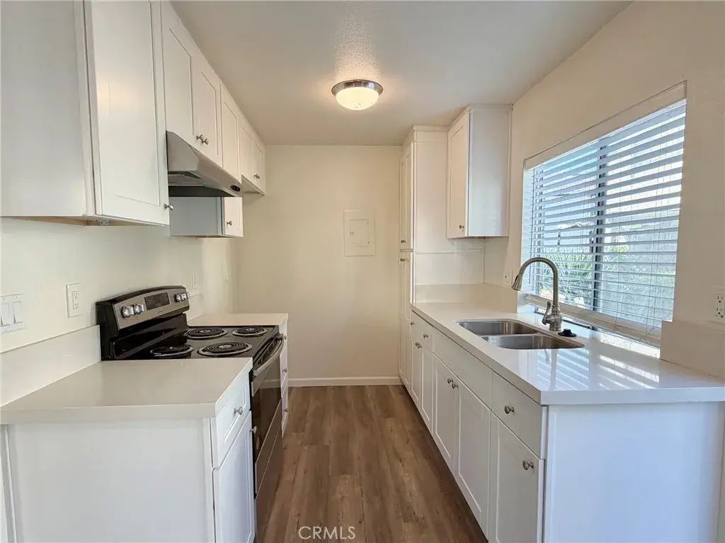 23216 Orange Ave 7, Lake Forest