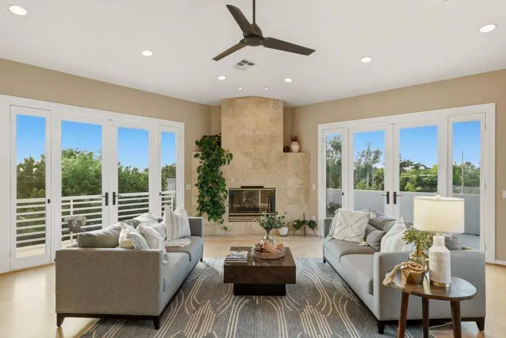 398 Andrew Avenue, Encinitas
