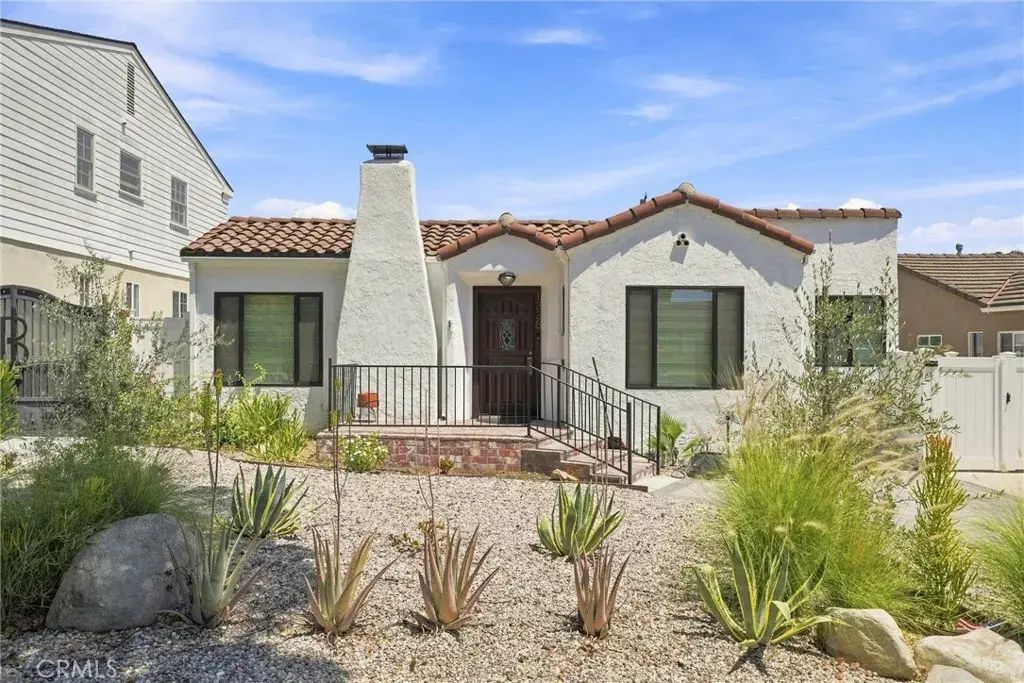 1338 Bruce, Glendale