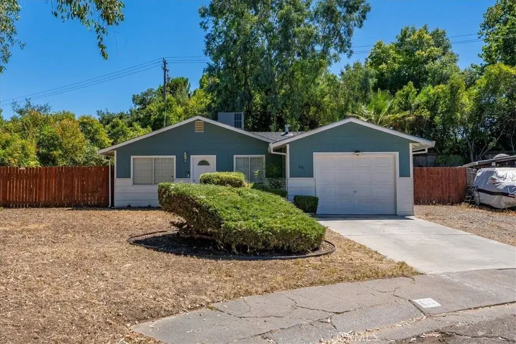 695 Walton Drive, Red Bluff