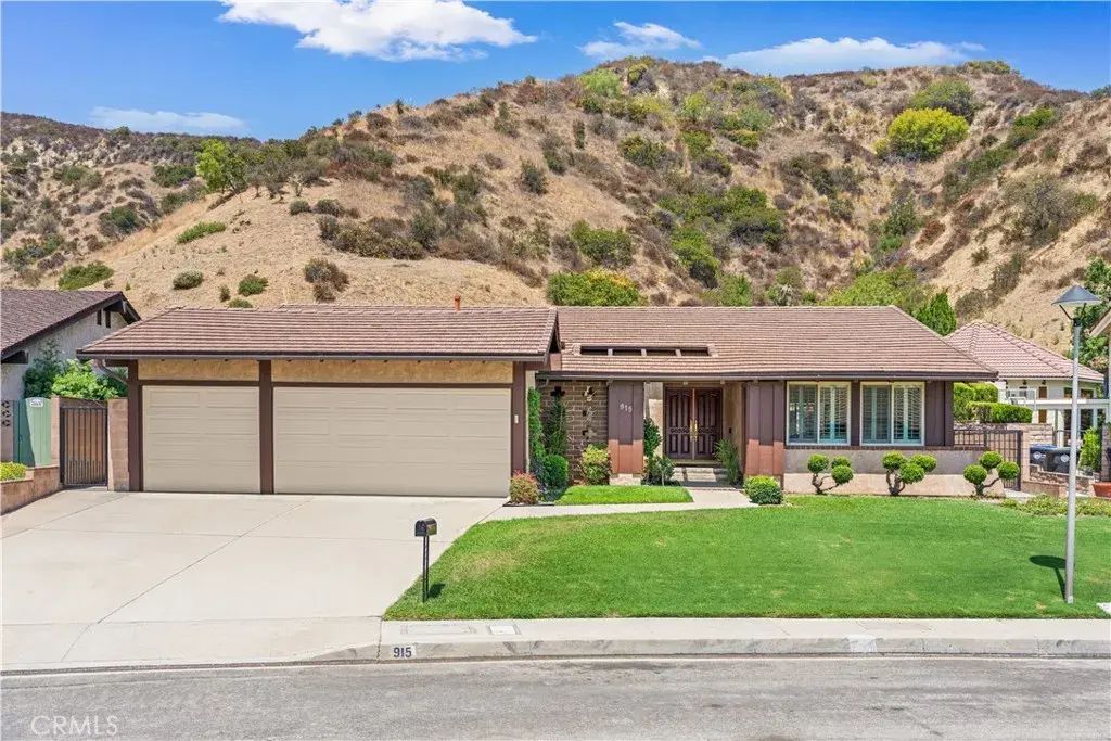 915 Kilmary, Glendale