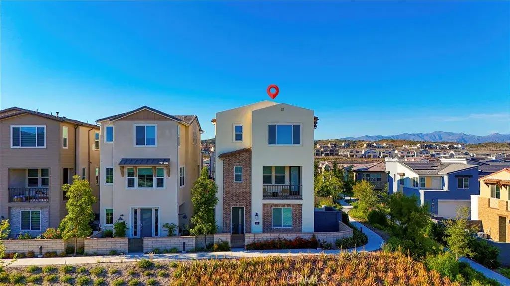 202 Heartland Way, Rancho Mission Viejo