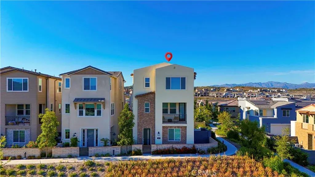 202 Heartland Way, Rancho Mission Viejo