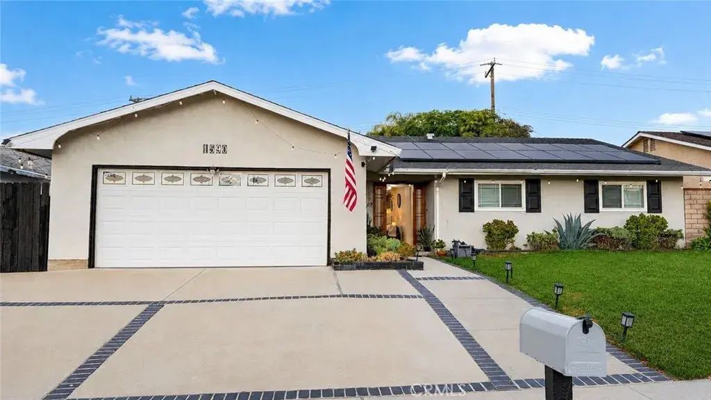1590 Sabina, Simi Valley