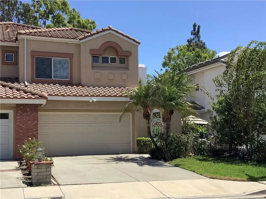 932 S Lone Pine, Anaheim Hills