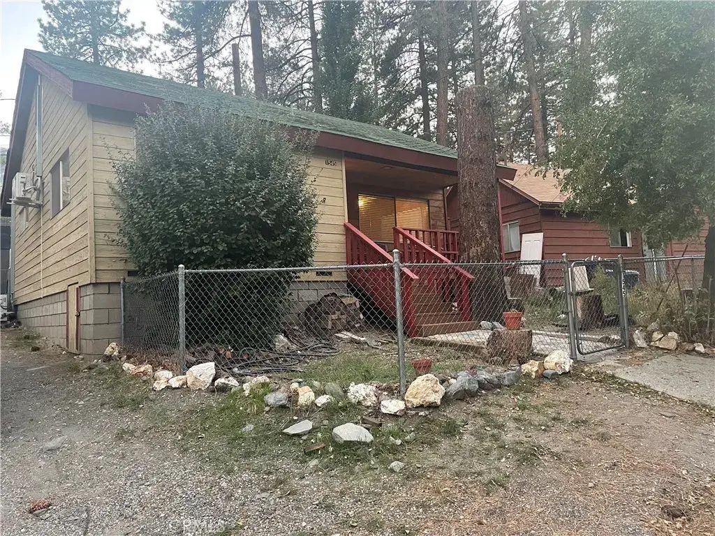 1545 Ross Street, Wrightwood