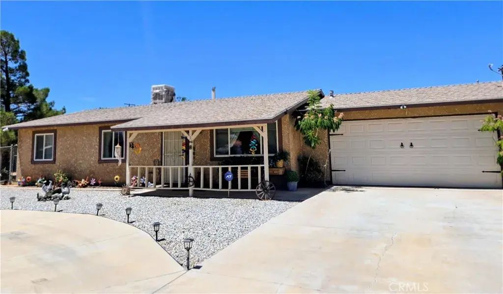 10790 Jamul Road, Apple Valley