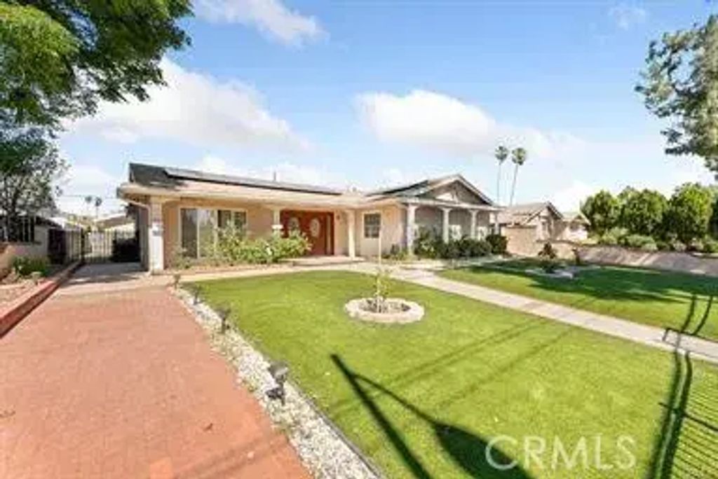 23021 Saticoy, West Hills