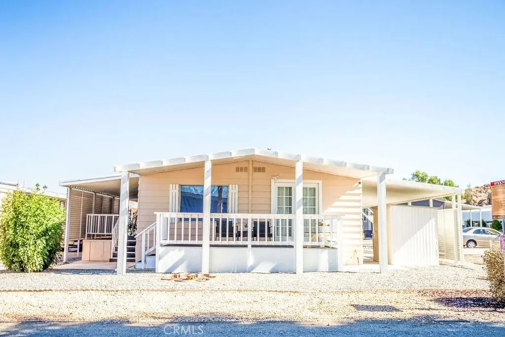 5001 W Florida 448, Hemet