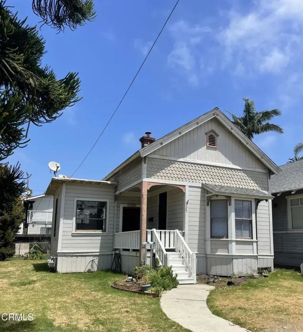1065 E Santa Clara Street, Ventura