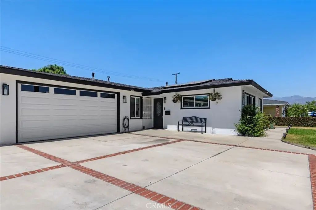 4711 N Hollenbeck, Covina