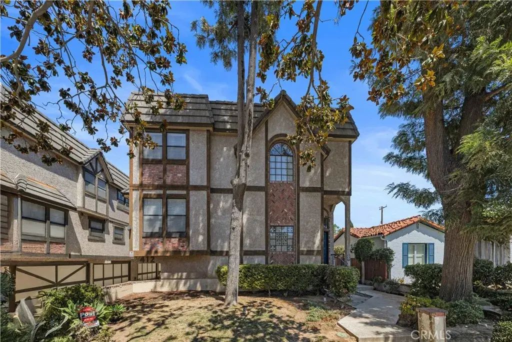 412 Bushnell, Alhambra