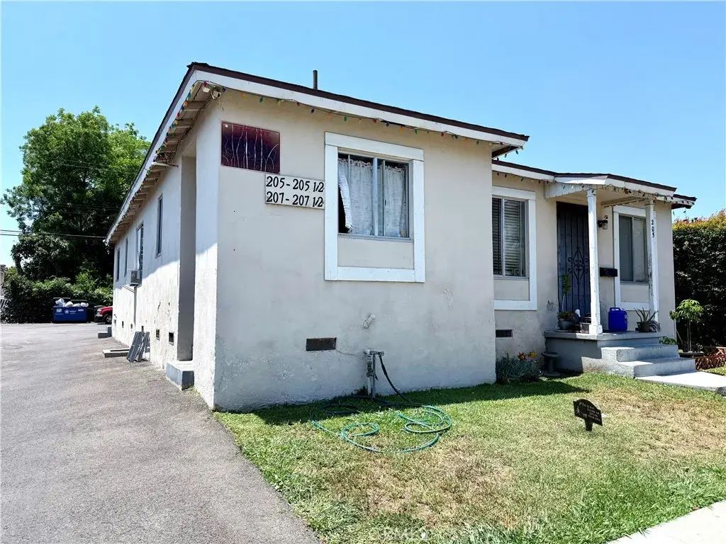 207 S Bushnell 1/2, Alhambra