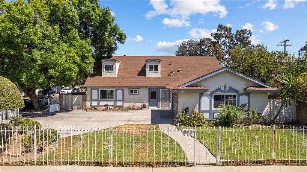 10845 Arbuckle Avenue, Mission Hills (san Fernando)