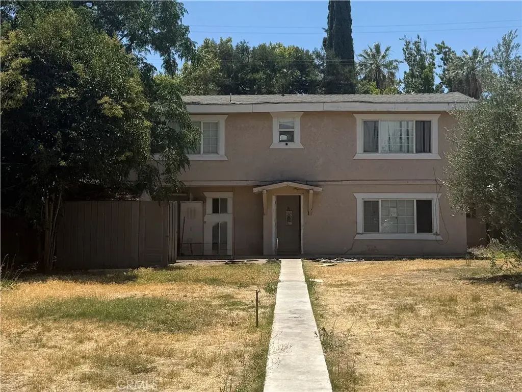 324 W 22nd, Merced