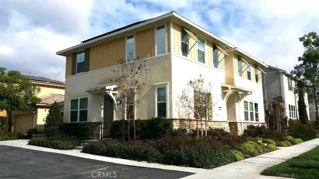 211 Wicker, Irvine