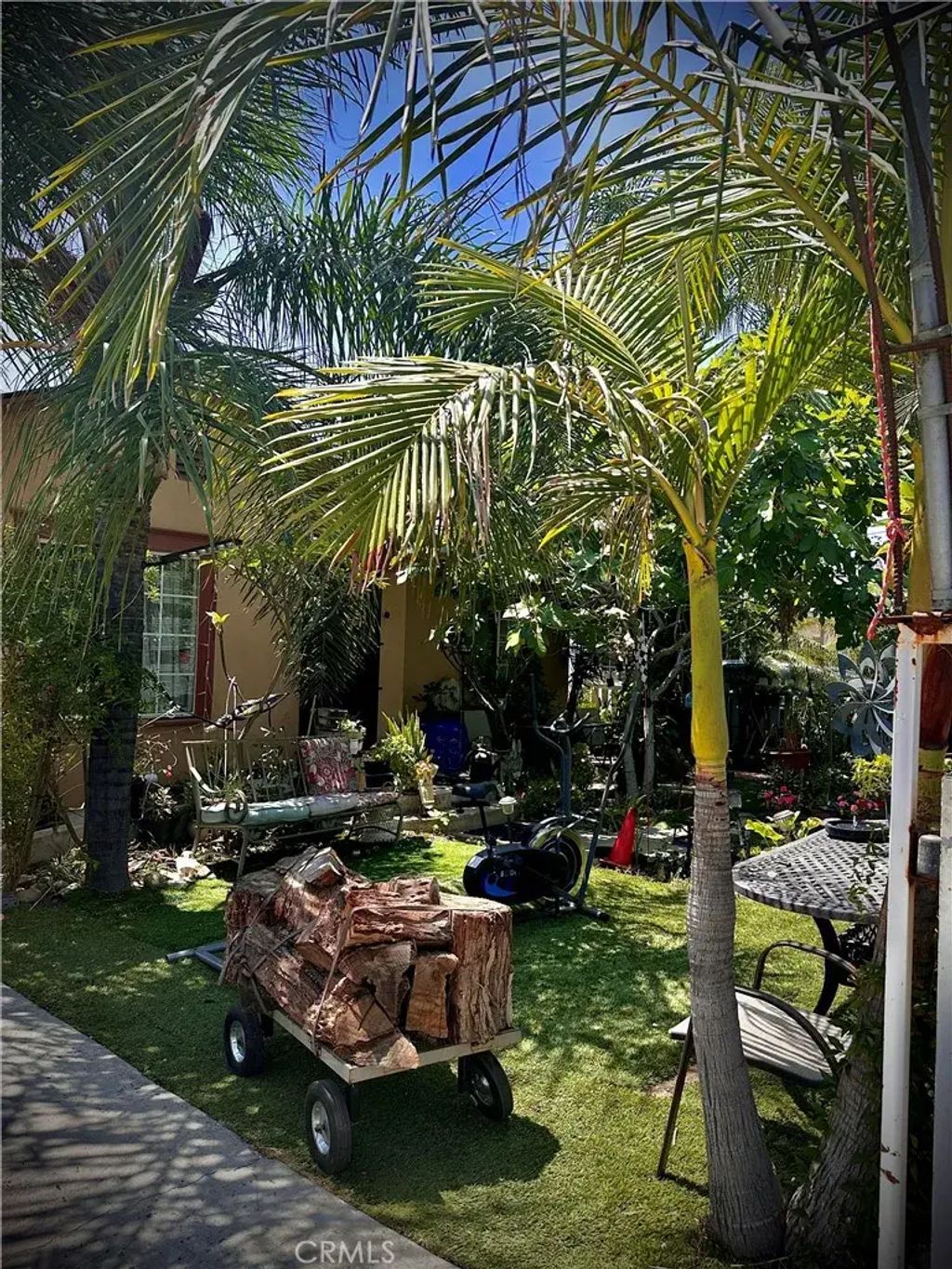 428 Los Angeles, Monrovia