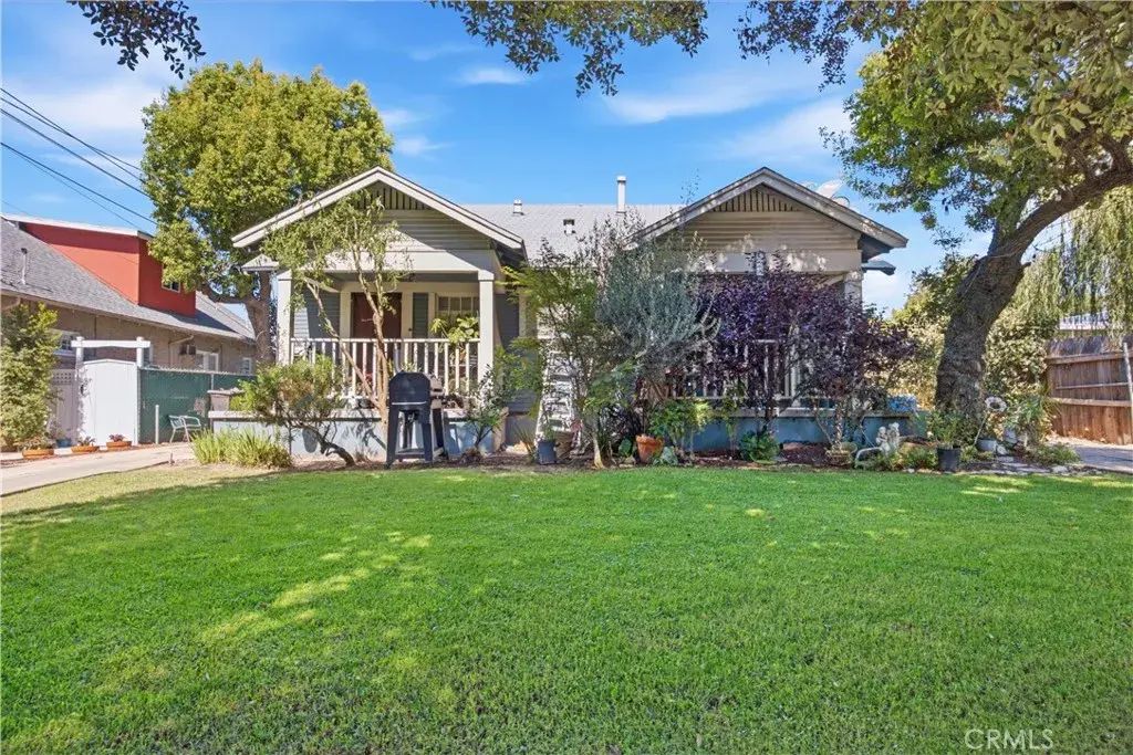 823 N Madison Avenue, Pasadena