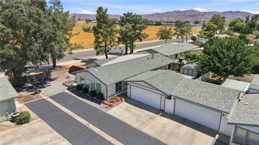 21621 Sandia, Apple Valley