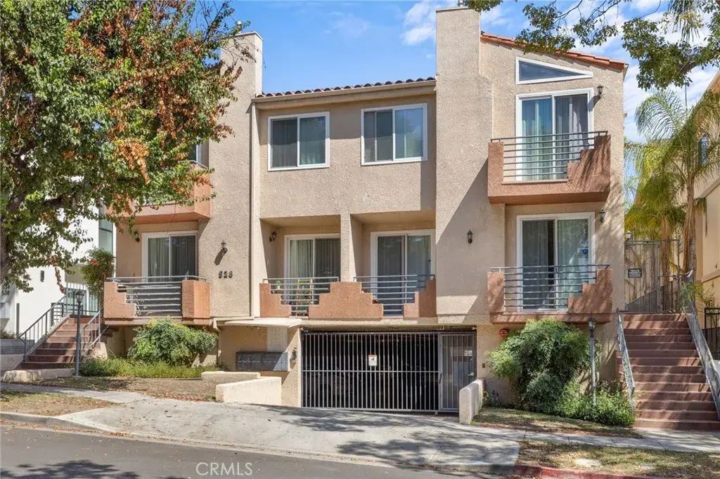 528 E. San Jose Ave 110, Burbank