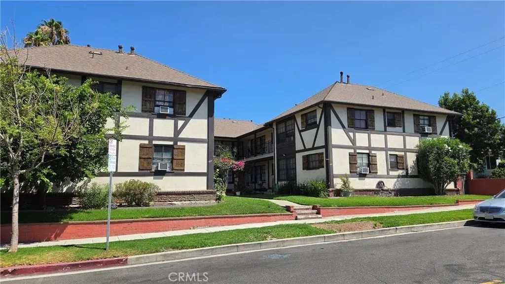 455-- 457 W Elm, Burbank