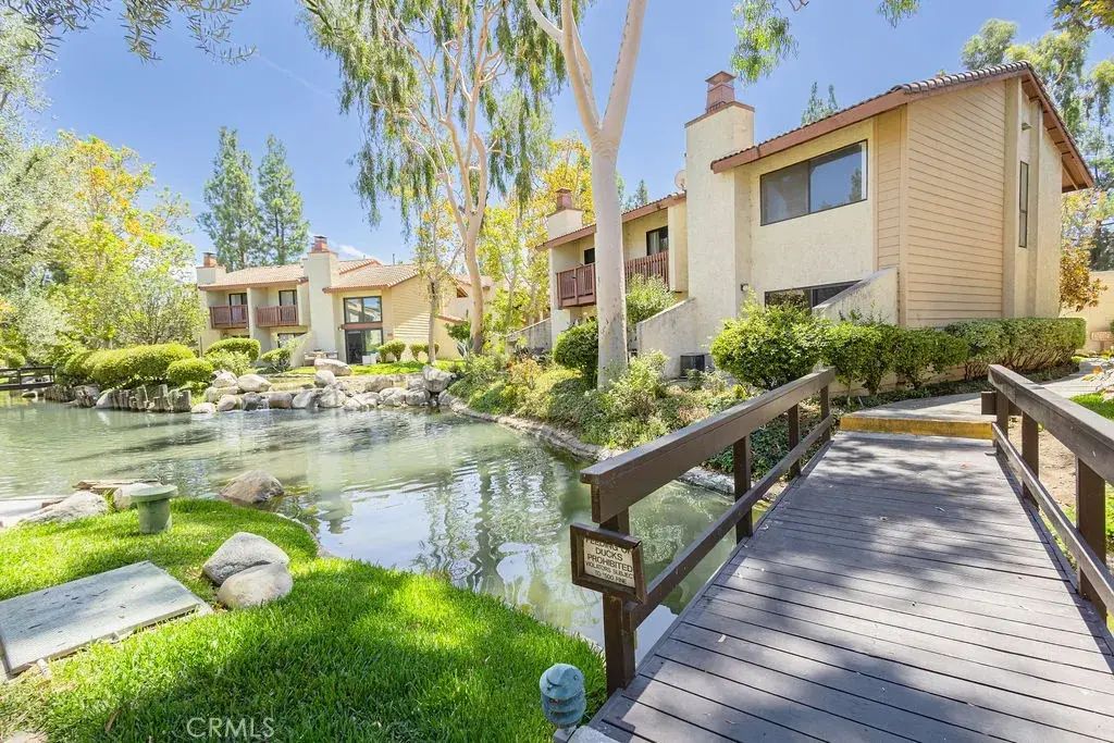 5720 Owensmouth Avenue 131, Woodland Hills