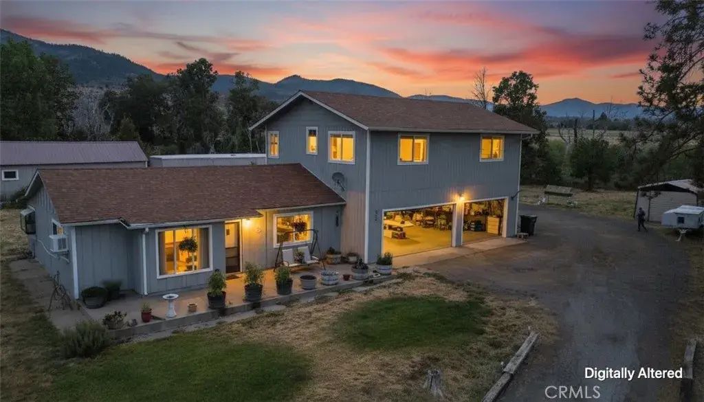 565 Main, Hornbrook