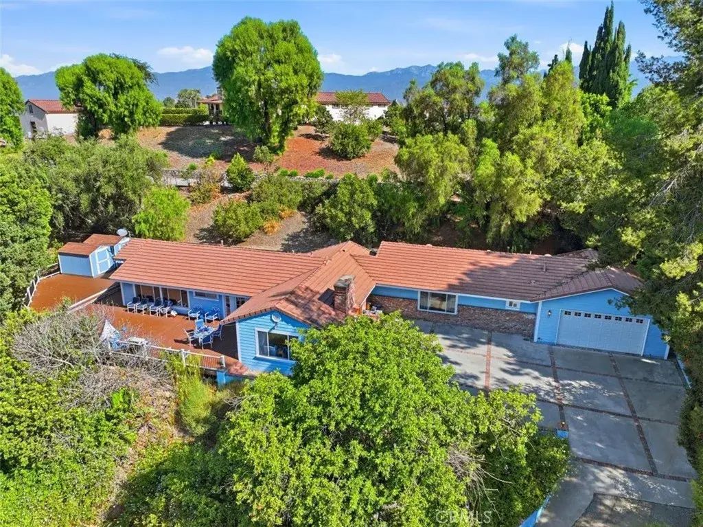 21264 E Terry, Covina