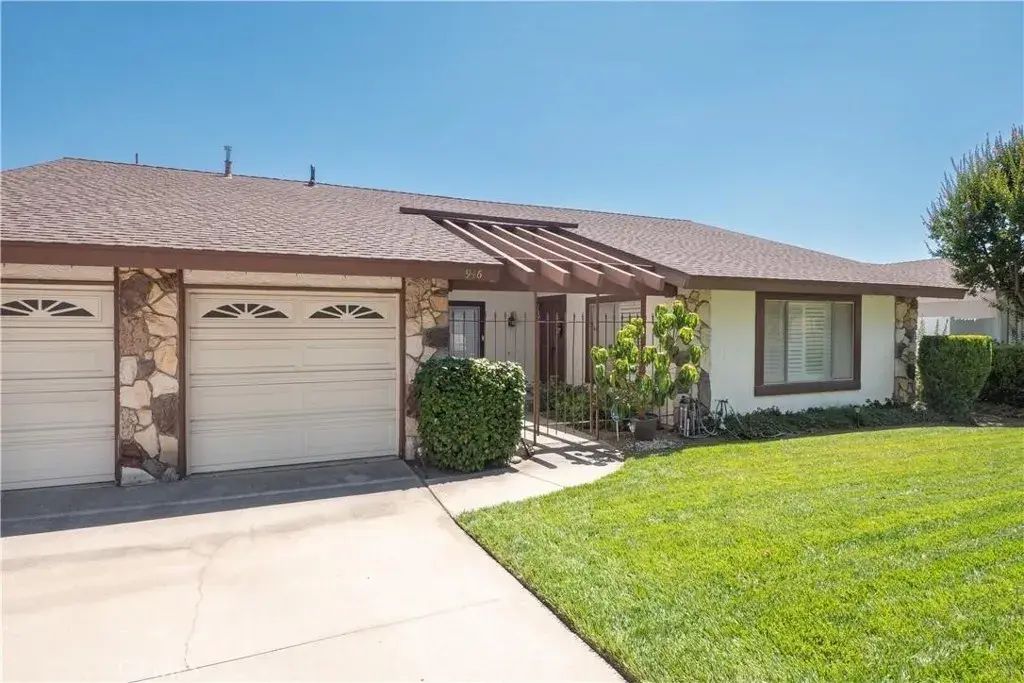 946 Coronado, Upland