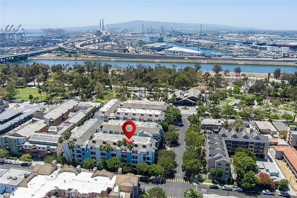 720 W 4th 318, Long Beach