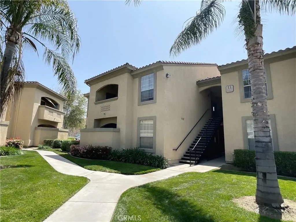375 Central Avenue 109, Riverside