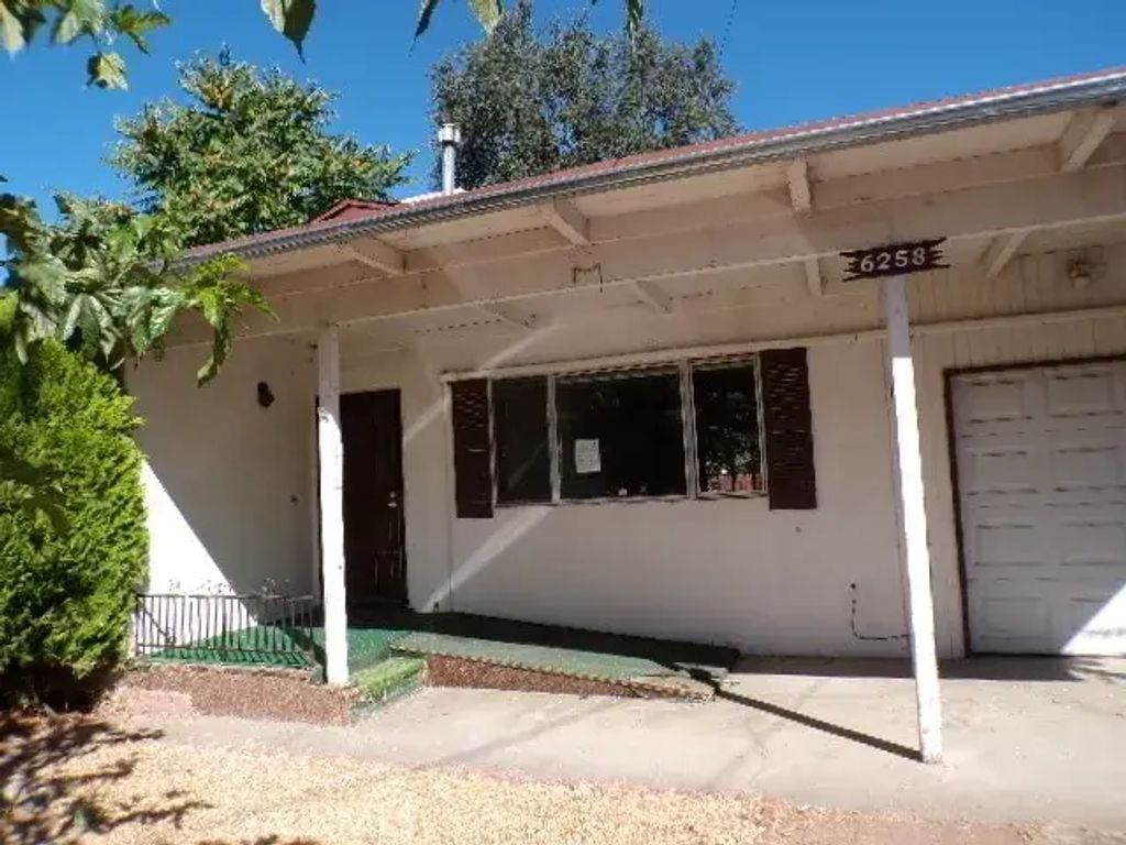 6258 5th Avenue, Lucerne