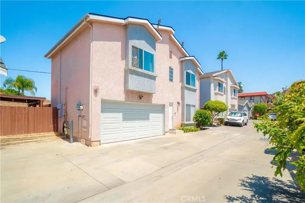 12120 Terra Bella, Pacoima