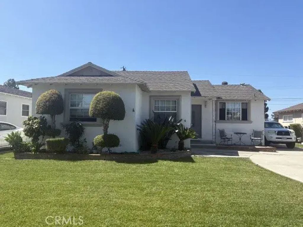 15230 Lindhall, Whittier