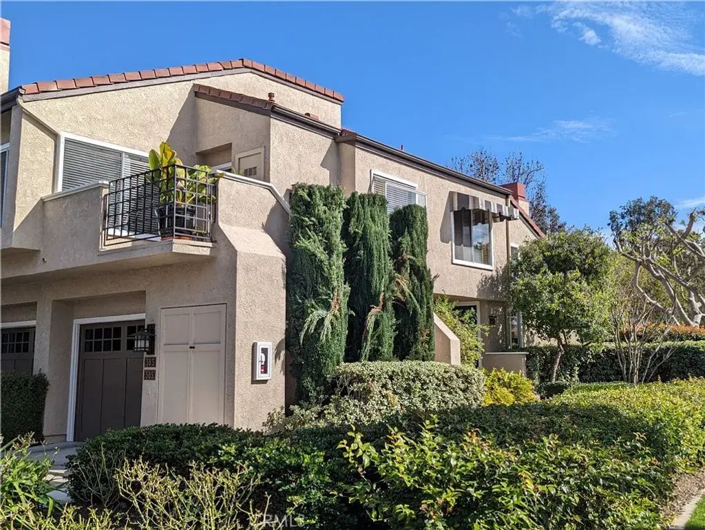 383 Stanford Court, Irvine