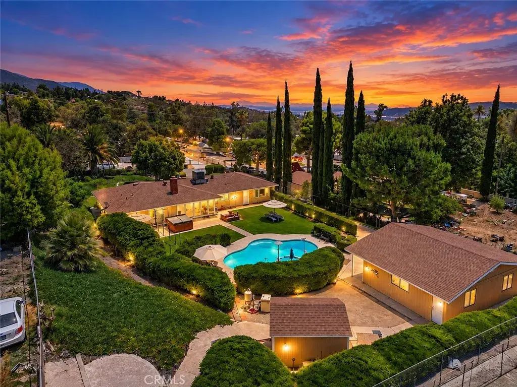 880 Kimbark, San Bernardino