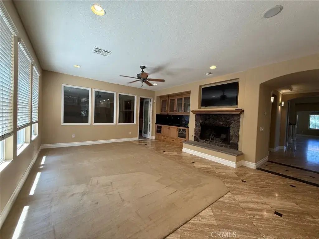 1756 Sandtrap Drive, Corona