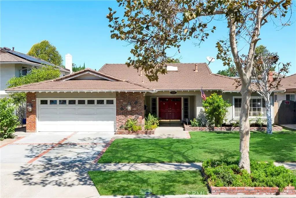 1329 W Park Lane, Santa Ana