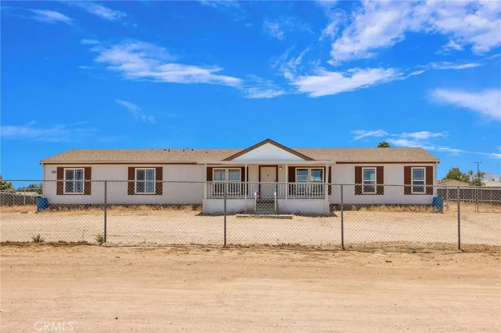 9235 Lindero, Phelan