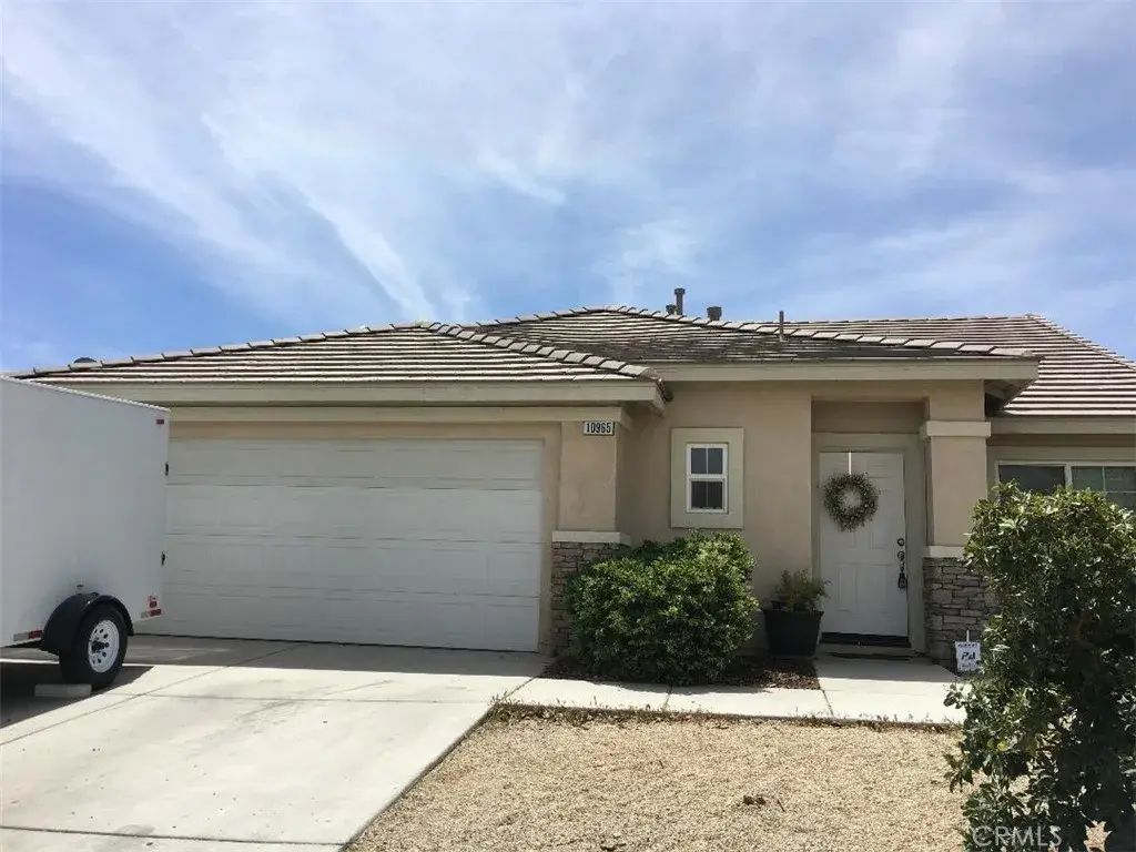 10965 Remington, Adelanto