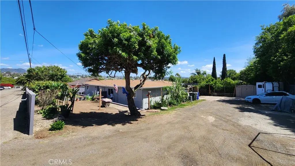 334-336 Arnel Avenue, Vista